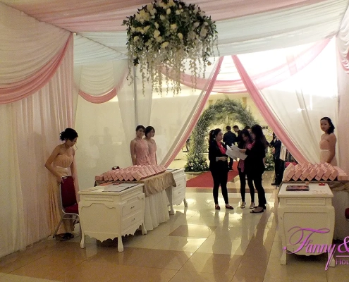 Dekorasi Bergaya Natural 01