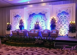 Dekorasi Pernikahan Elegan #1 12