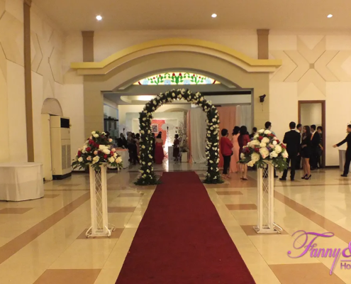 Dekorasi Pernikahan Elegan 2 07