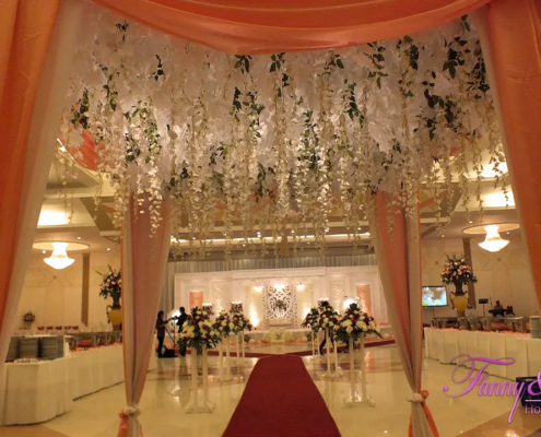 Dekorasi Pernikahan Elegan 2 10