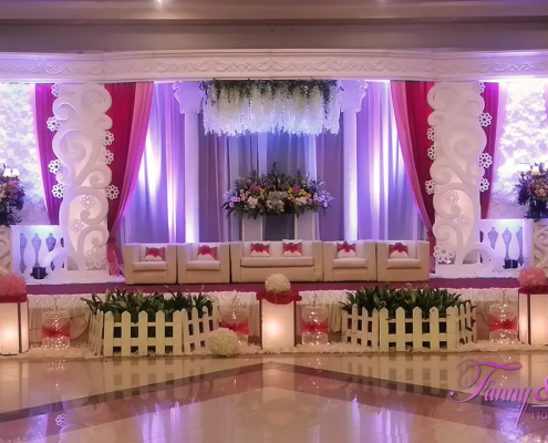 Dekorasi Pernikahan Elegan 3 12