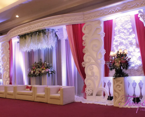 Dekorasi Pernikahan Elegan 3 14