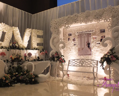 Dekorasi Pernikahan Elegan 4 02