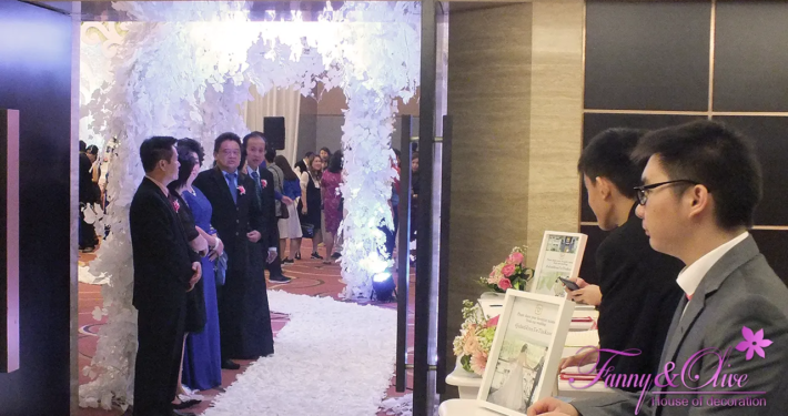 Dekorasi Pernikahan Elegan 4 06