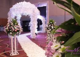 Dekorasi Pernikahan Elegan 4 14