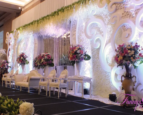 Dekorasi Pernikahan Elegan 4 17