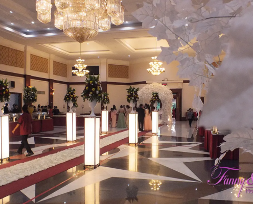 Dekorasi Pernikahan Elegan 5 08