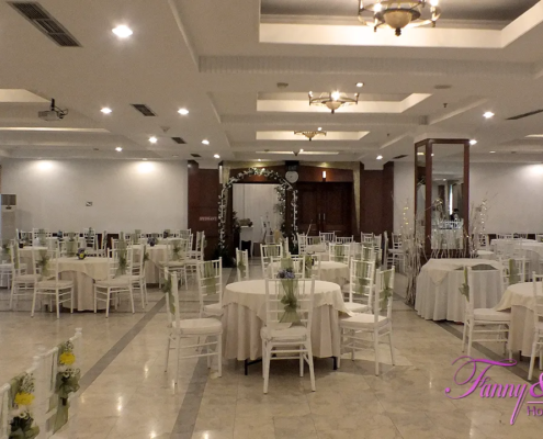 Dekorasi Pernikahan Simpel 05