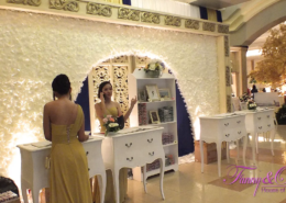 Dekorasi Tema Emas 01