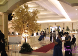 Dekorasi Tema Emas 05