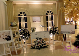 Dekorasi Tema Emas 06