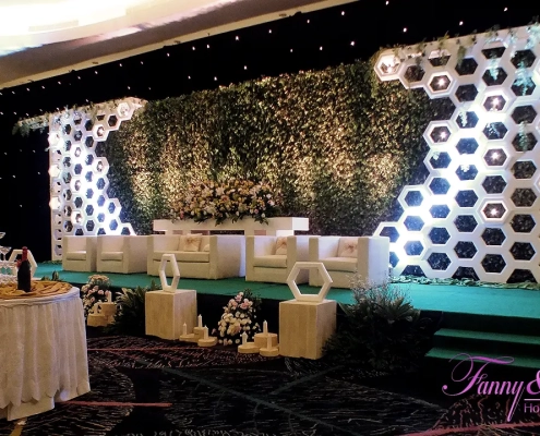 Dekorasi Tema Hexagon 12