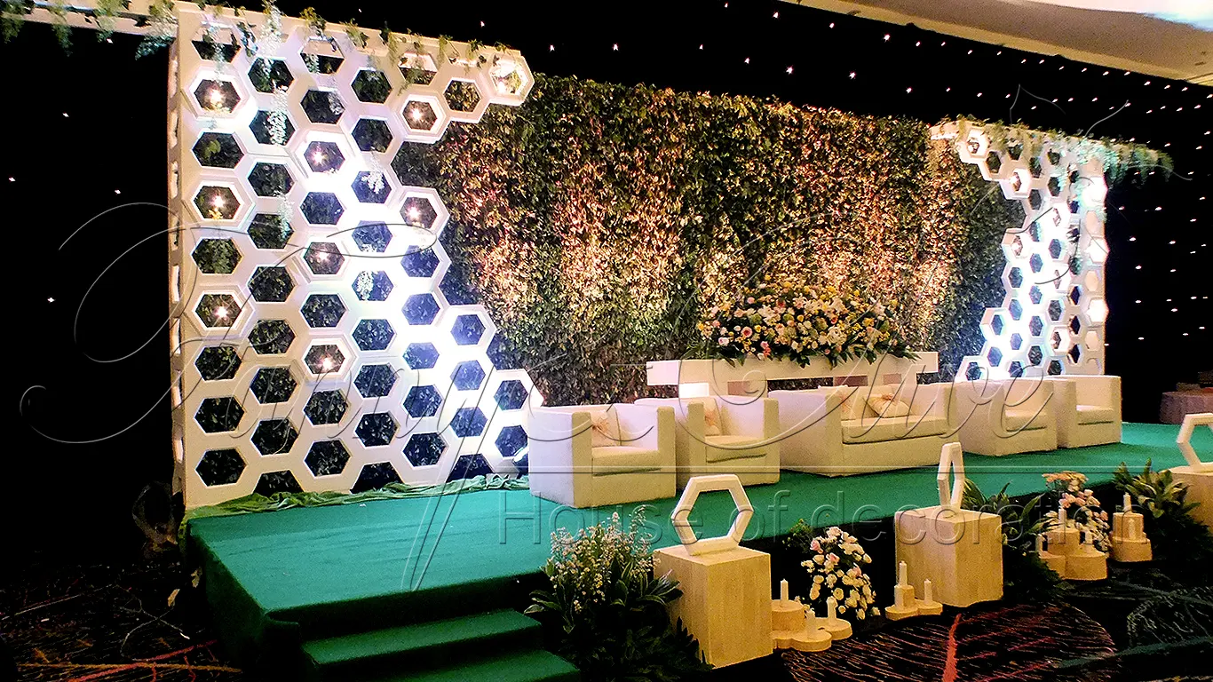 Dekorasi Tema Hexagon Featured