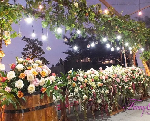 Dekorasi Tema Rustic 24