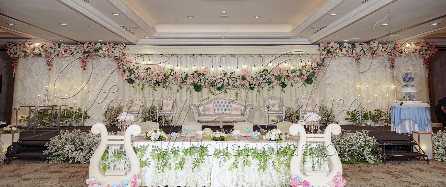 Fanny & Olive House of Decorations - Slider #3