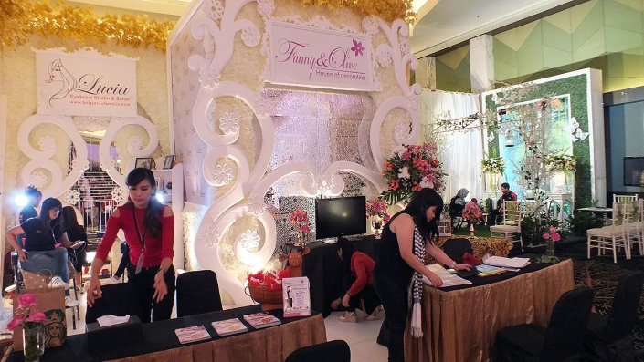 Fanny & Olive House of Decorations Pameran 09